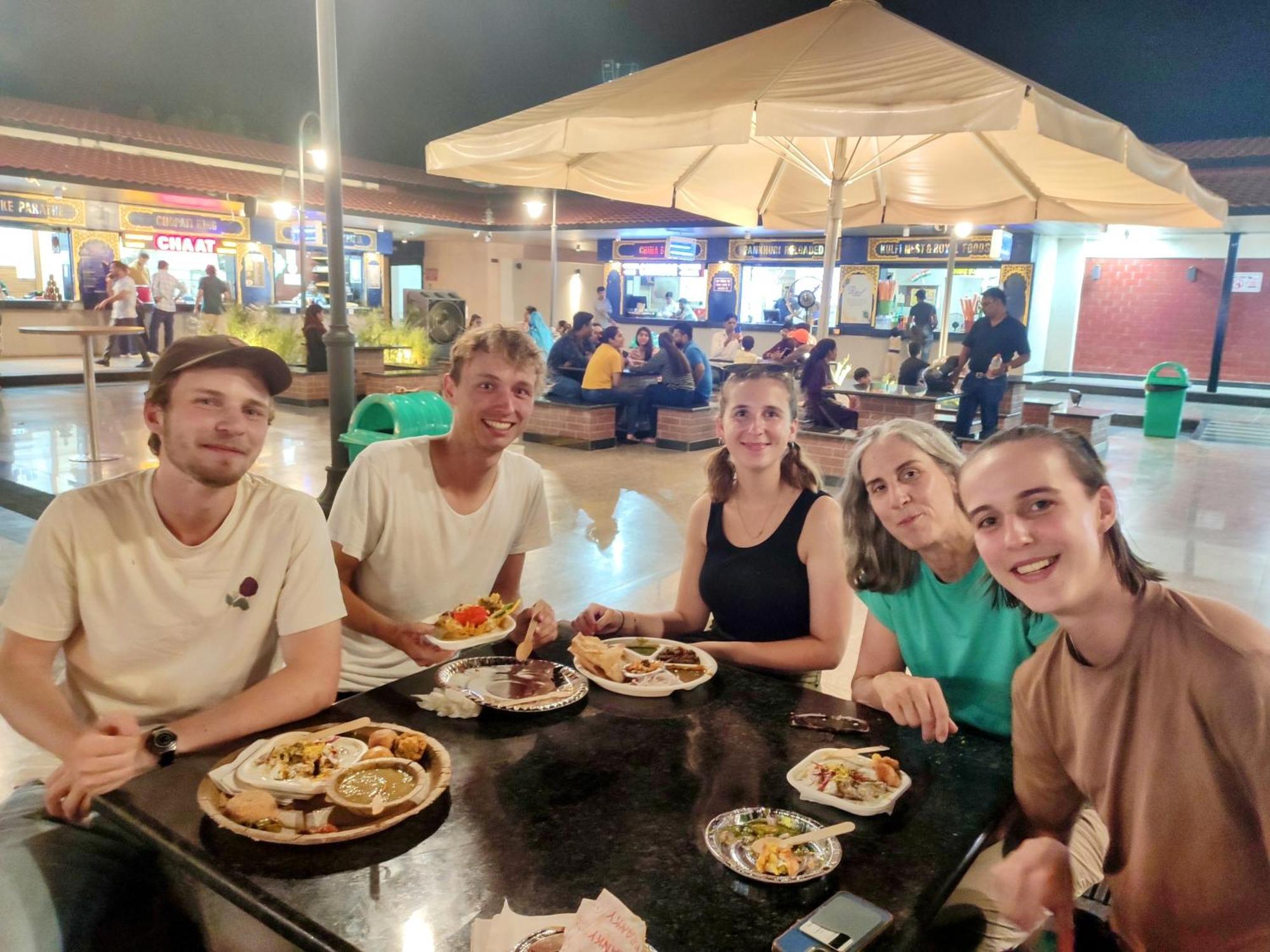 Zigzag Homestay 阿格拉 外观 照片